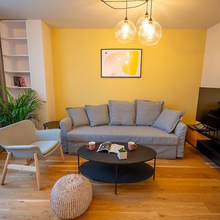 Design 1Bdr Apartment Near City Center Szófia Kültér fotó