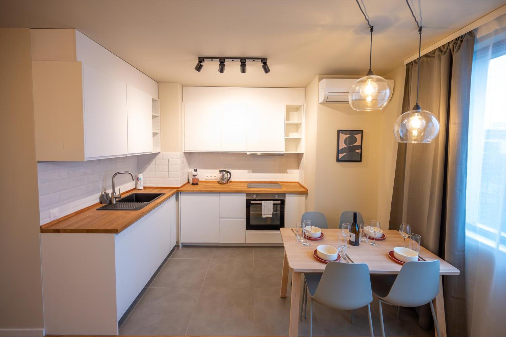Design 1Bdr Apartment Near City Center Szófia Kültér fotó