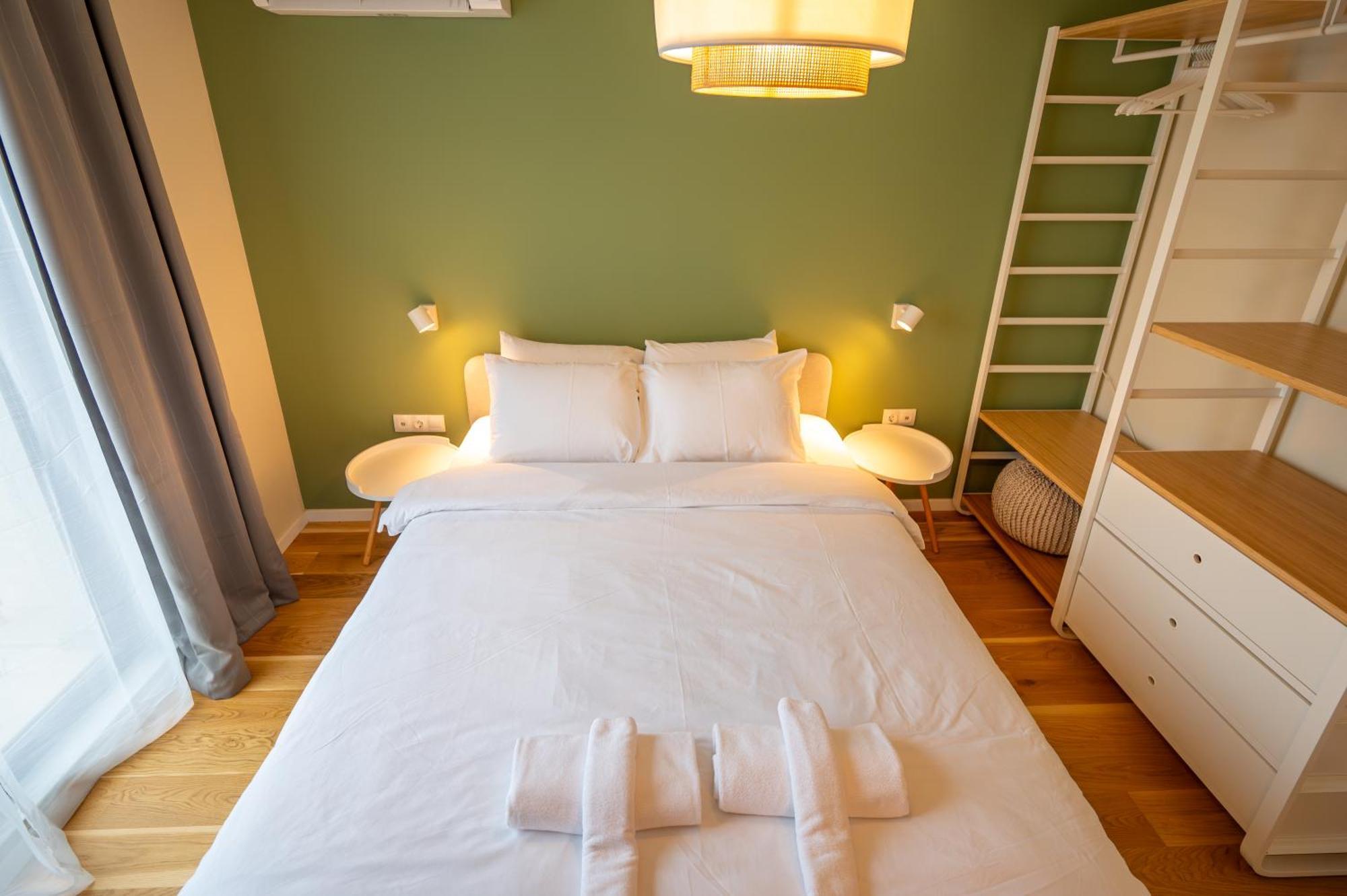 Design 1Bdr Apartment Near City Center Szófia Kültér fotó